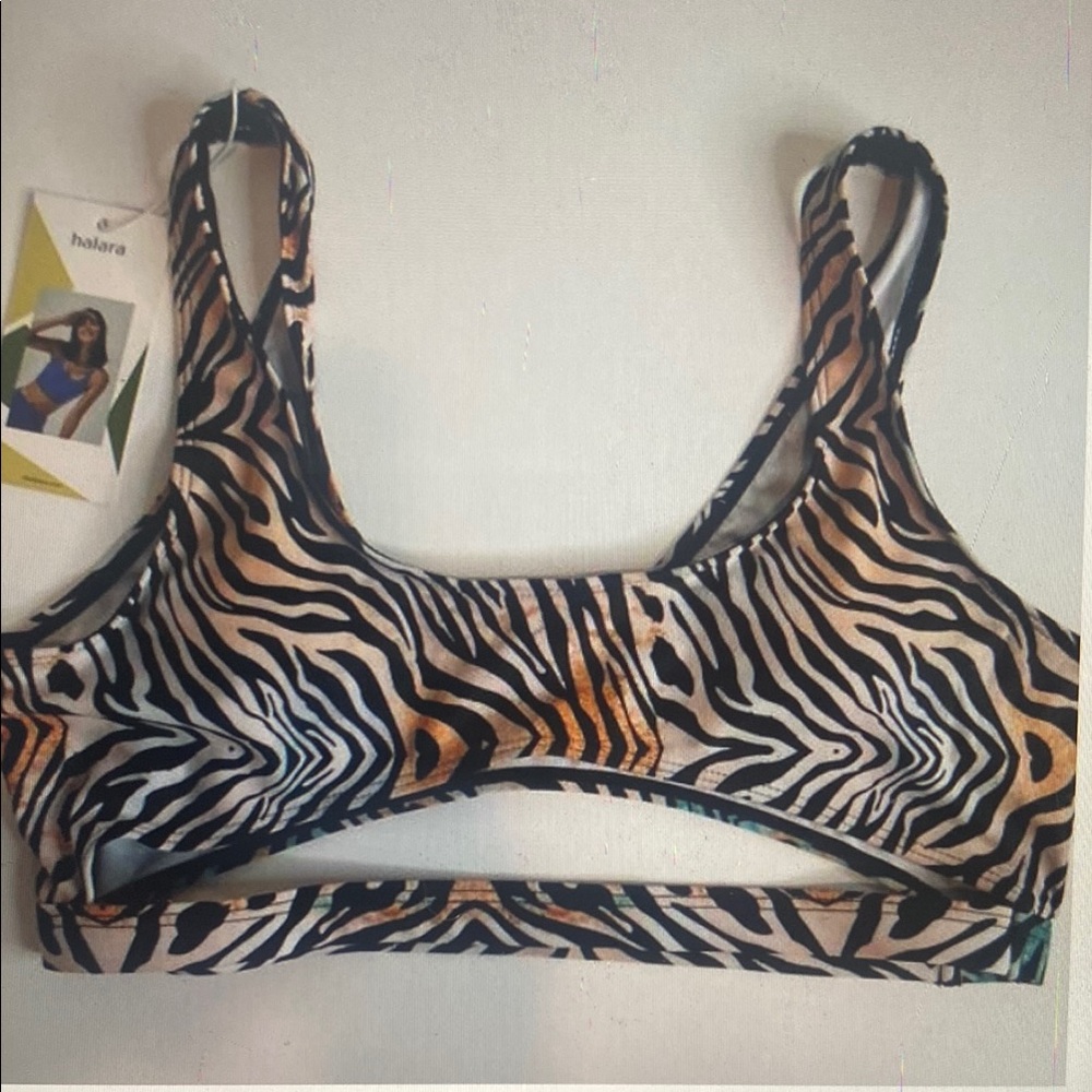 HALARA Black and Tan Sports Bra Intimates